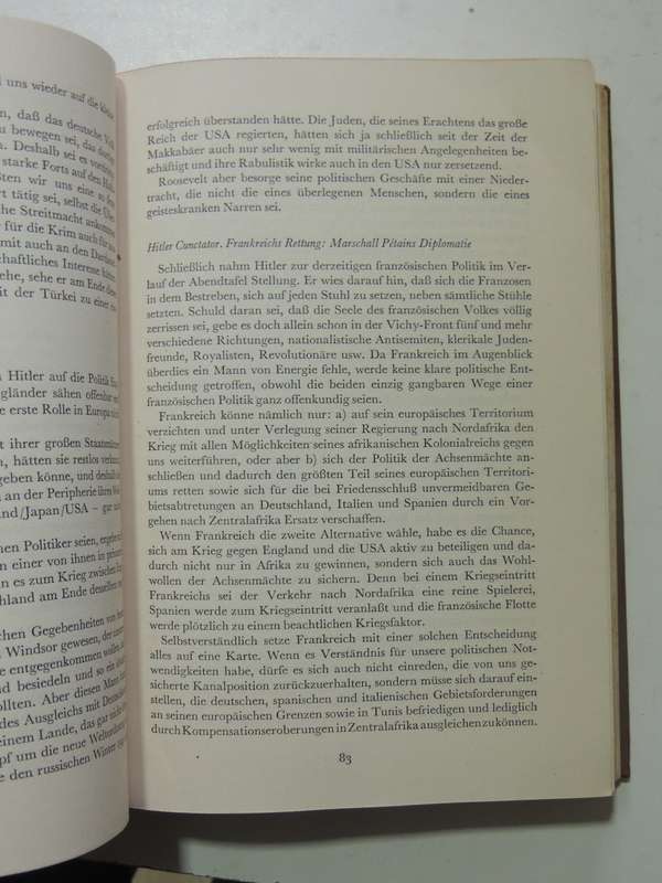 Hitler's Tischgesprache In Fuhrerhauptquartier - Dr. Henry Picker         In German Language