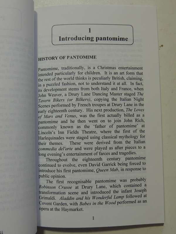 How To Write A Pantomine - Lesley Cookman