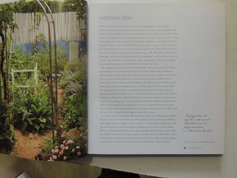 Jane's Delicious Garden: How To Grow Organic Vegetables And Herbs In South Africa  - Jane Griffiths