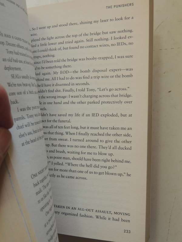 American Sniper - The Autobiography Of The Most Lethal Sniper In U.S. History - Chris Kyle