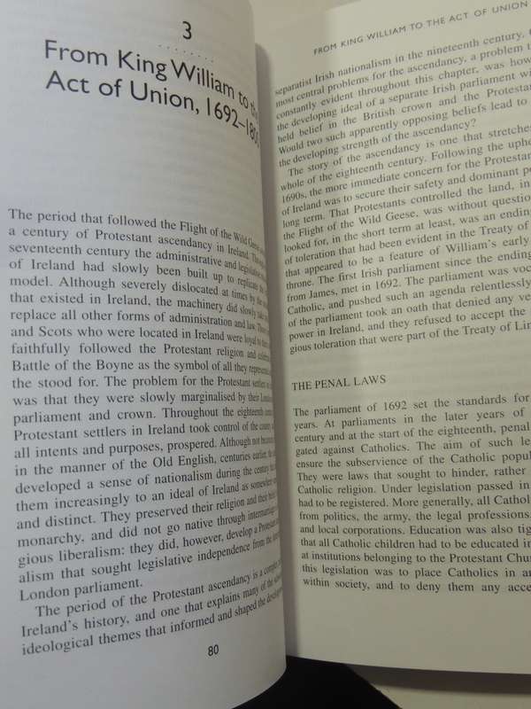 A History Of Ireland - Mike Cronin