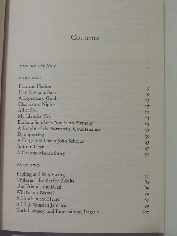 Facts And Fiction: A Book Of Storytelling - Michael Holroyd