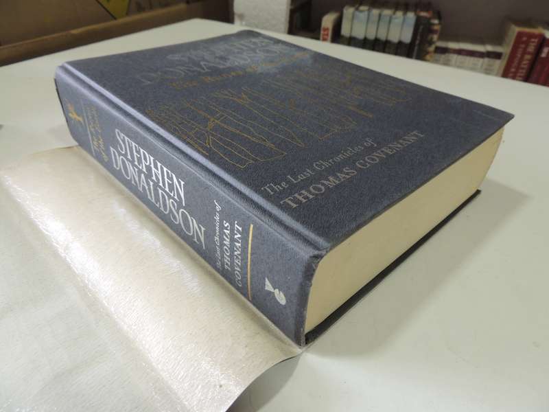 The Runes of the Earth The Last Chronicles of Thomas Covenant - Stephen Donaldson  FIRST EDITION H/C
