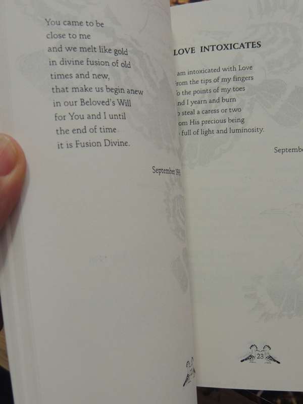 Telling My Hoopoe: Sufi Love Poems - Zainab Hussain Haeri