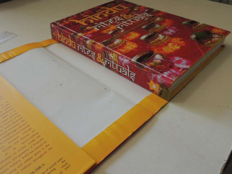 Hindu Rites & Rituals: Sentiments, Sacraments & Symbols - Sadhu Mukundcharandas