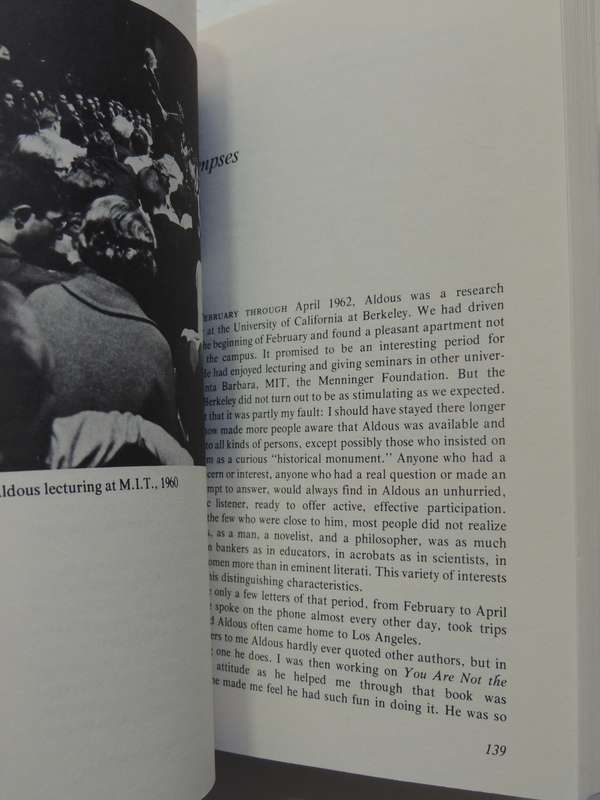 This Timeless Moment: A Personal View Of Aldous Huxley- Laura Huxley