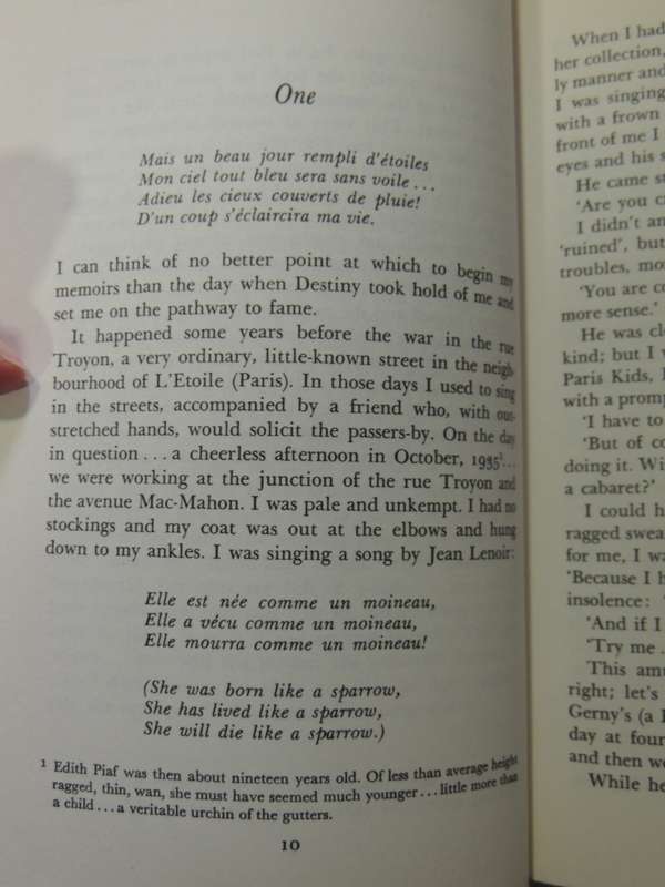 The Wheel Of Fortune: The Official Biography - Edith Piaf