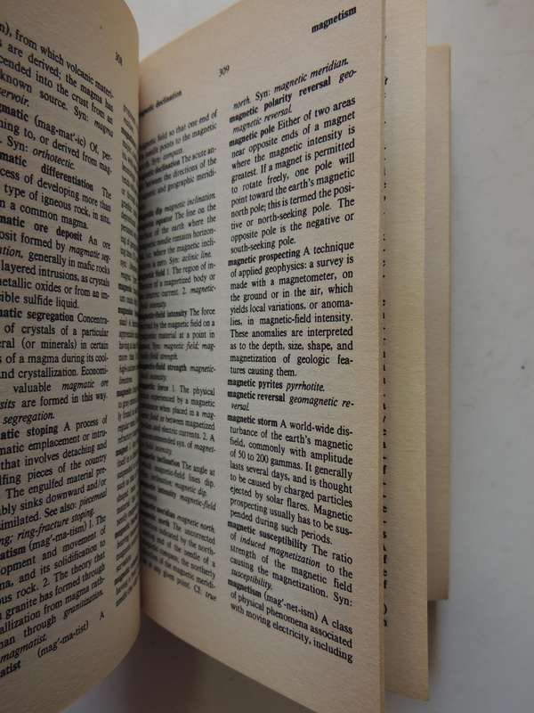 Dictionary Of Geological Terms - ed. Robert L. Bates & Julia A. Jackson