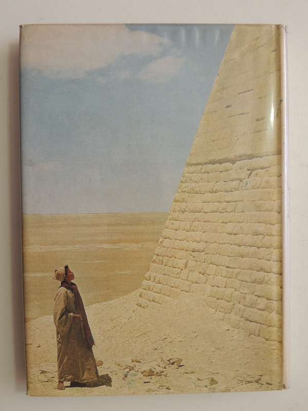 The World of the Pharaohs - Hans Baumann