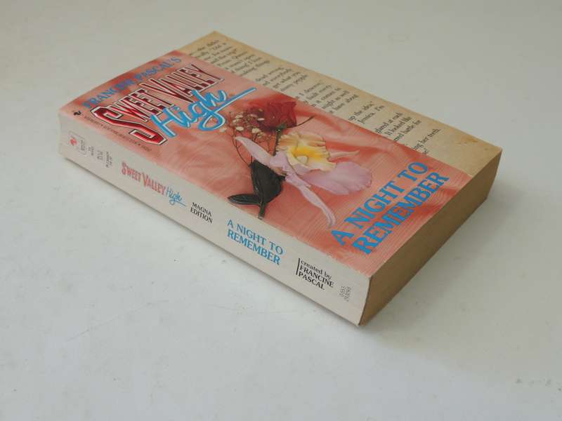 Sweet Valley High - A Night To Remember - Francine Pascal