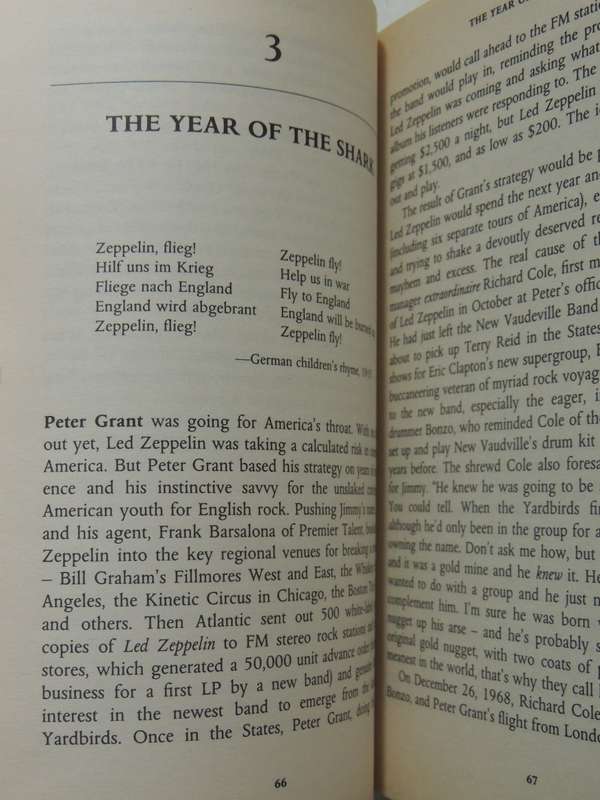 Hammer Of The Gods: Led Zepplin Unauthorized - Stephen Davis