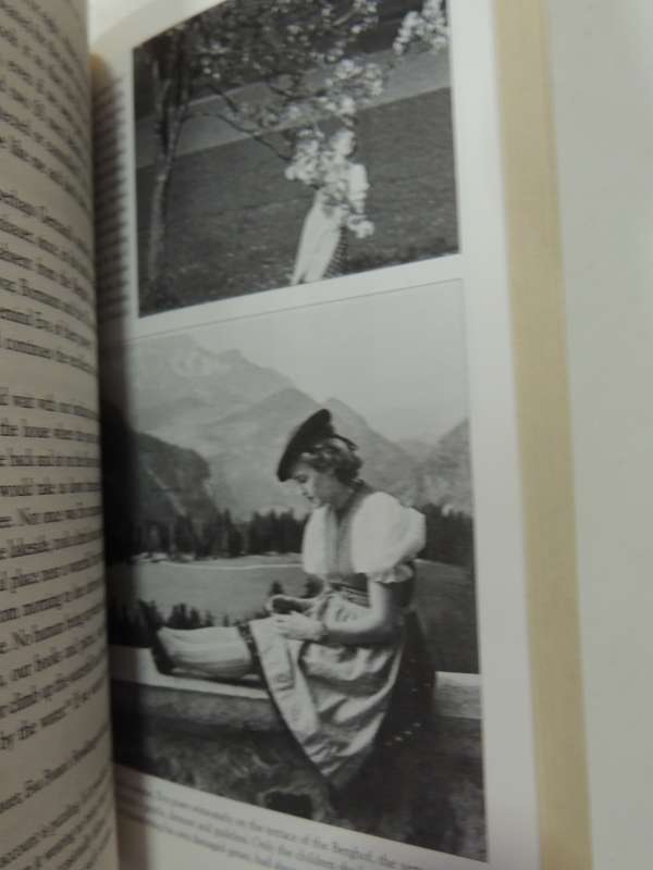 The Lost Life of Eva Braun- Angela Lambert