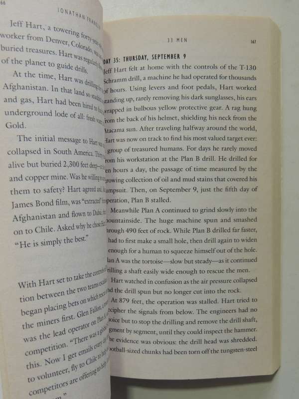 33 Men: Inside The Miraculous Survival And Dramatic Rescue Of The Chilean Miners - Jonathan Franklin