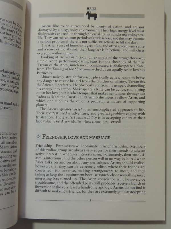 Life Signs - An Astrological Guide to the Way we Live - Julia & Derek Parker