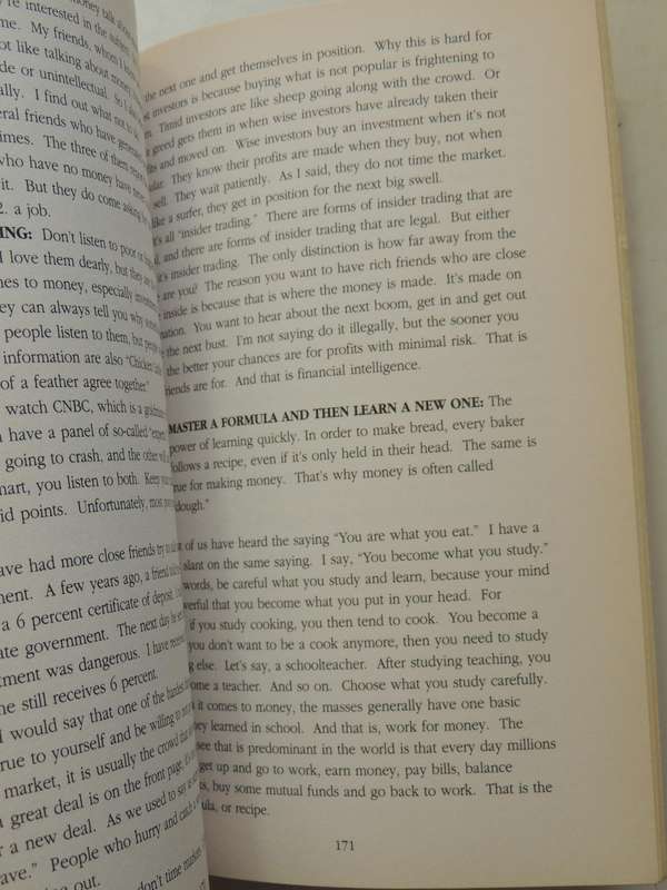 Rich Dad Poor Dad, What the Rich Teach their Kids About Money - Robert T Kiyosaki, Sharon L Lechter