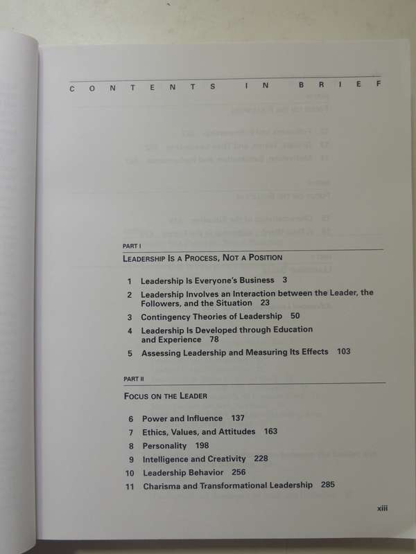 Leadership: Enhancing The Lessons Of Experience - Richard Hughes, Robert Ginnett, Gordon Curphy
