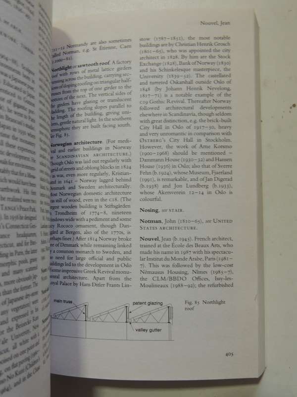 The Penguin Dictionary Of Architecture And Landscape Architecture (5th Ed) Fleming, Honour & Pevsner