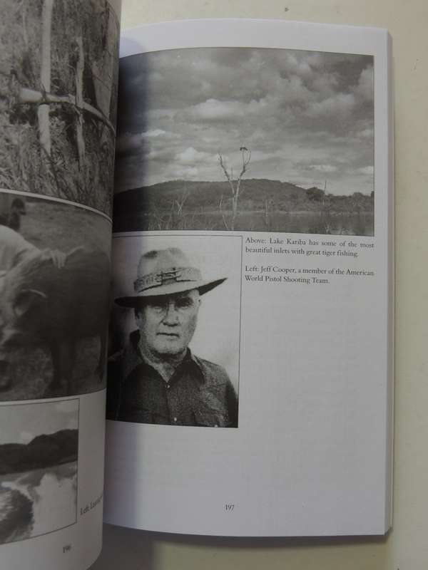 West Of The Moon - Early Zululand And A Game Ranger At War In Rhodesia Ron Selley
