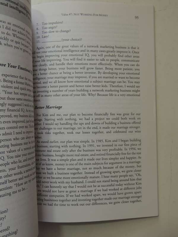 Rich Dad : The Business School For People Who Like Helping People - Robert Kiyosaki, Sharon Lechter