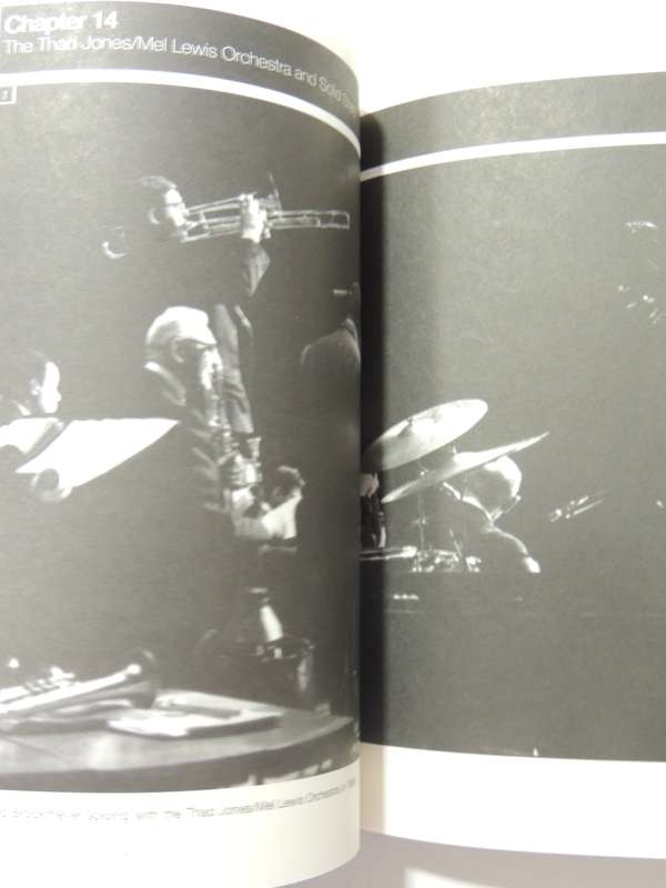 The View From The Back Of The Band: The Life And Music Of Mel Lewis - Chris Smith