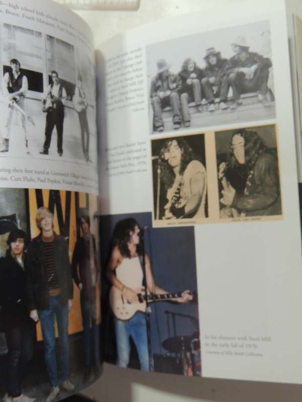 Bruce Springsteen Two Hearts: The Definitive Biography 1972-2003- Peter Ames Carlin