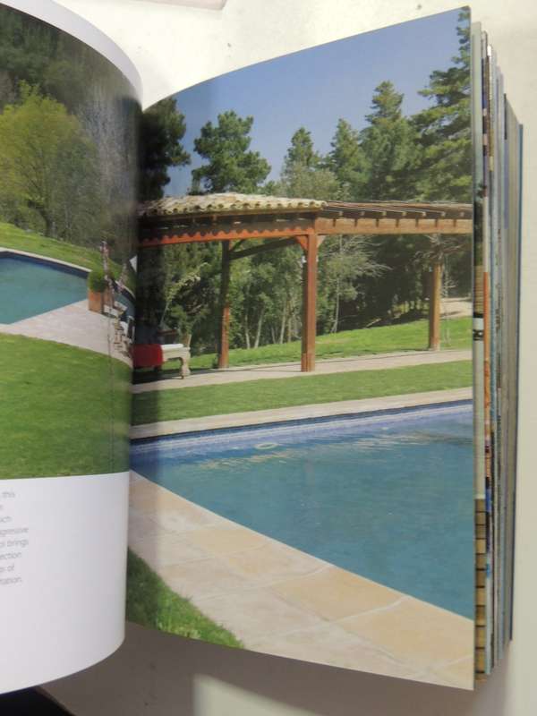 Pools: Designsourceed Alex Sanchez Vidiella