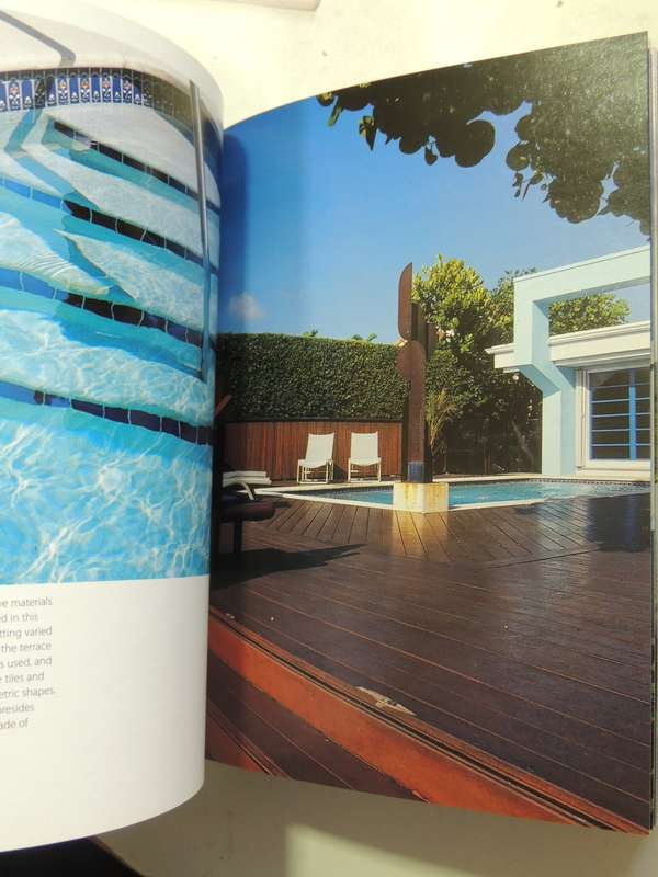 Pools: Designsourceed Alex Sanchez Vidiella