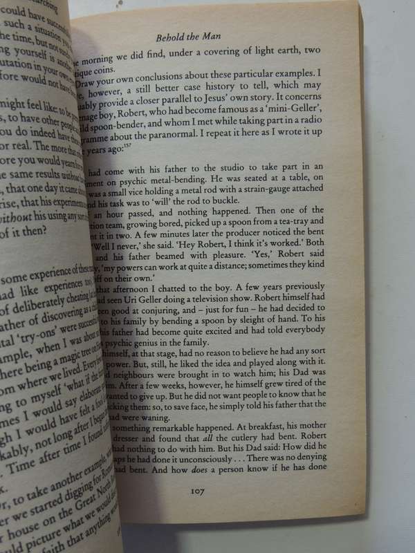 Soul Searching - Human Nature & Supernatural Belief - Nicholas Humphrey