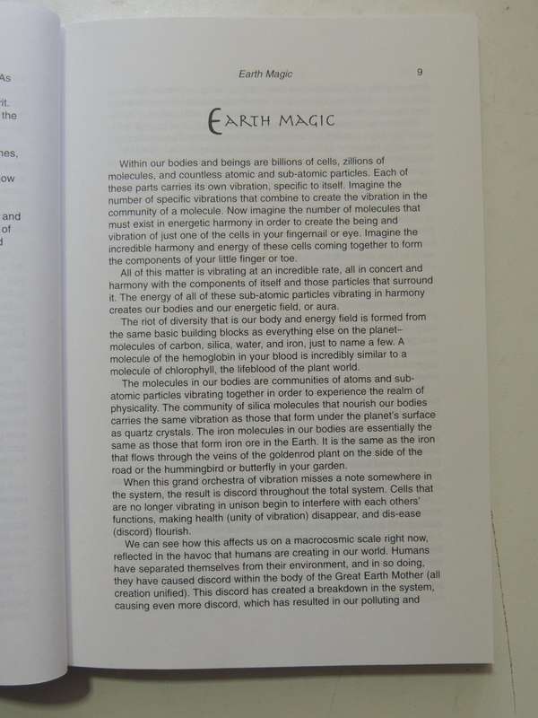 The Crystal Ally Cards: The Crystal Path To Self Knowledge - Naisha Ahsian  No Cards, only the book!