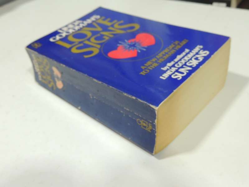Love Signs - A New Approach to the Human Heart - Linda Goodman