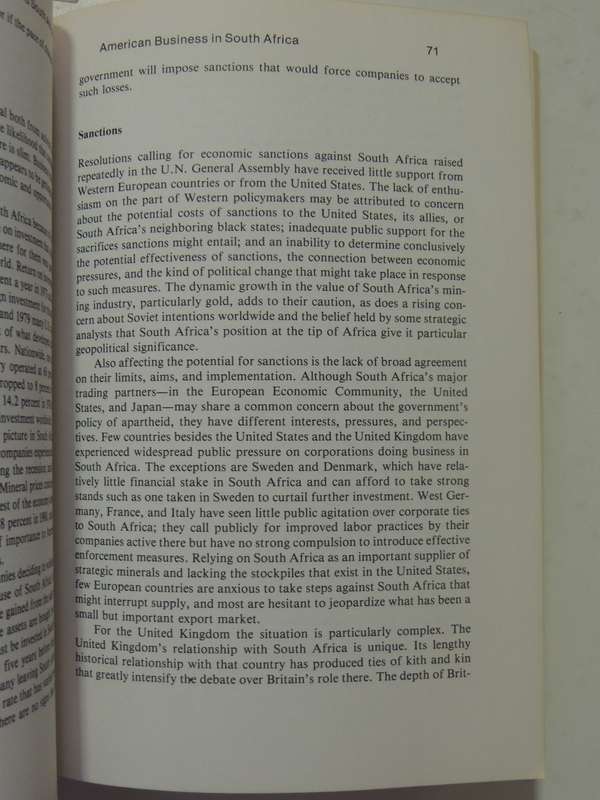 The American People And South Africa- ed Alfred O Hero & John Barratt