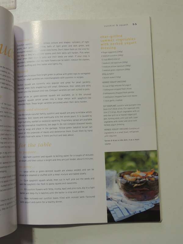 The Australian Women's Weekly: The Cook's Garden