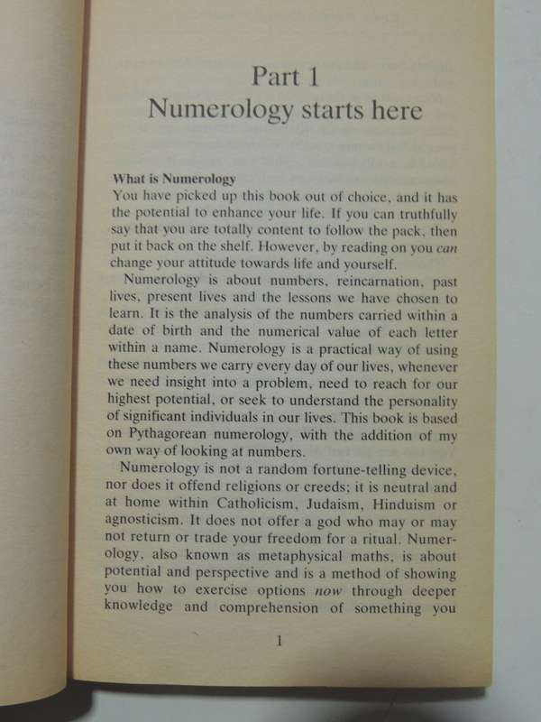 Know Yourself Through Numerology - Meg Pringle- Adamson