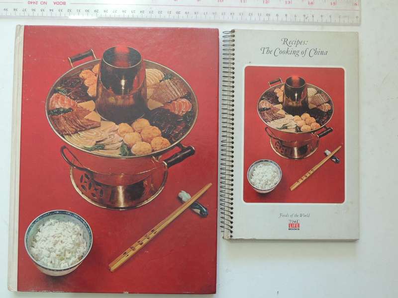 Time-Life Foods Of The World: The Cooking Of China - Emily Hahn  (2 volumes)