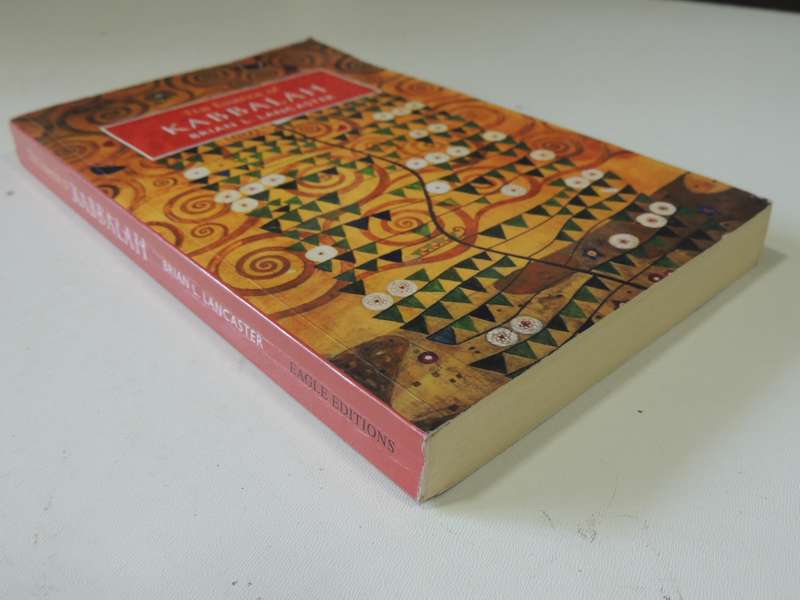 The Essence of Kabbalah - Brian L Lancaster