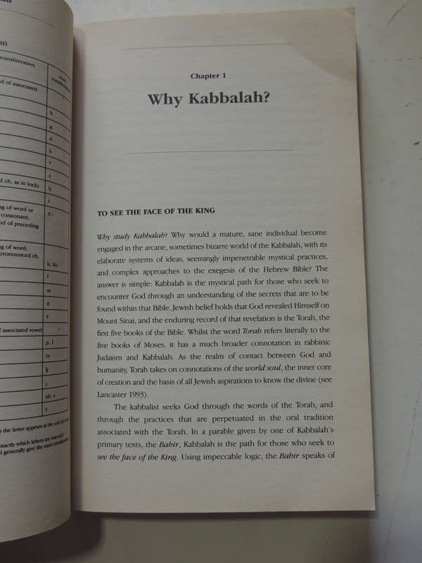 The Essence of Kabbalah - Brian L Lancaster