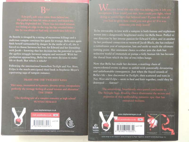 Twilight Saga 4 Vol Set: Twilight, New Moon, Eclipse, Breaking Dawn - Stephenie Meyer