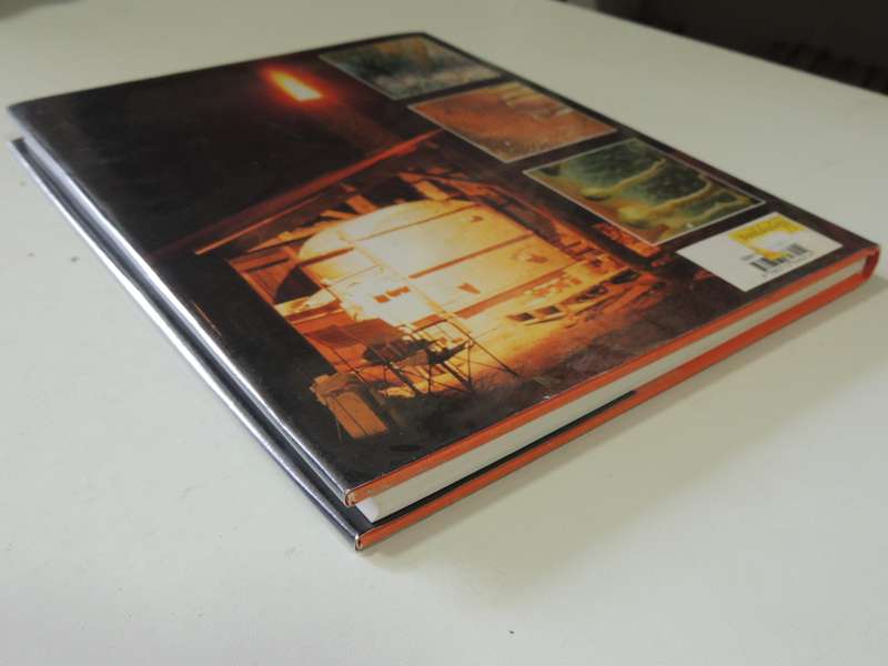 Wood-Fired Ceramics - Contemporary Practices - Coll Minogue, Robert Sanderson