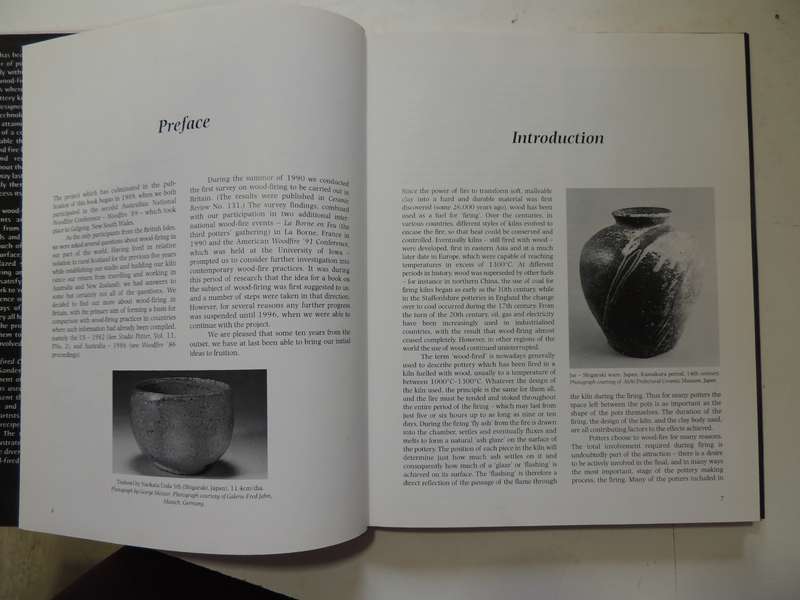 Wood-Fired Ceramics - Contemporary Practices - Coll Minogue, Robert Sanderson