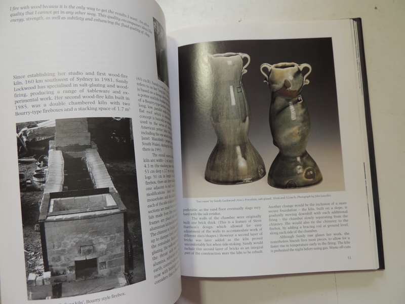 Wood-Fired Ceramics - Contemporary Practices - Coll Minogue, Robert Sanderson