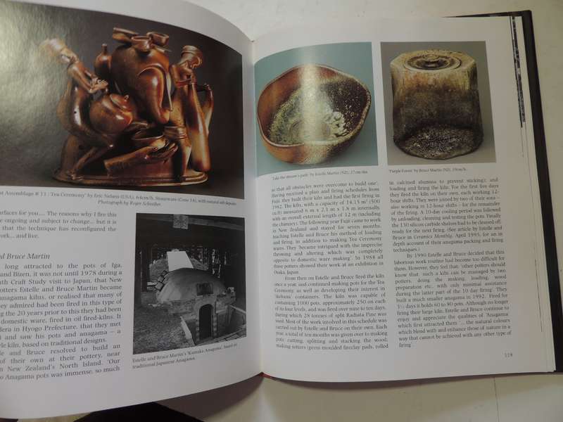 Wood-Fired Ceramics - Contemporary Practices - Coll Minogue, Robert Sanderson