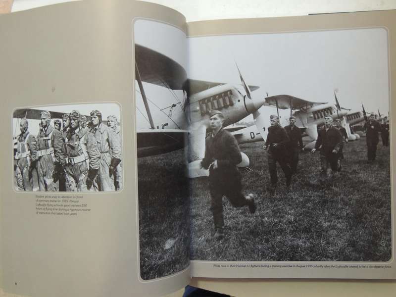 Epic Of Flight: The Luftwaffeed: Time-Life Books