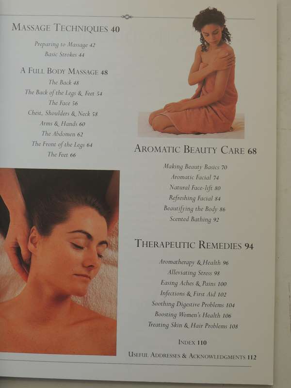Aromatherapy Massage Book: A Practical Illustrated Guide To Massage With Essential Oils Clare Maxwel
