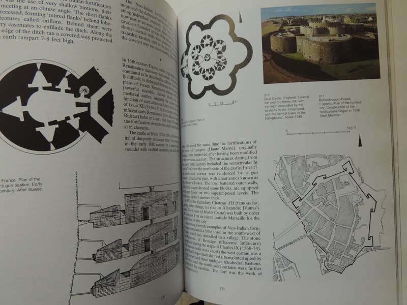 Castles And Fortifications Of Britain And EuropeDobroslav Libal