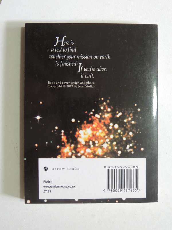 Illusions: The Adventures Of A Reluctant Messiah - Richard Bach
