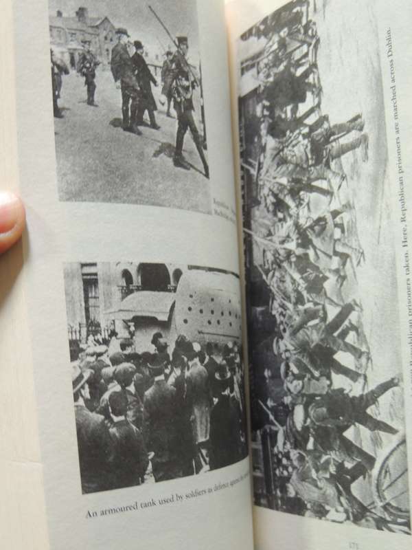 Images Of The First World War: A Photographic Anthology