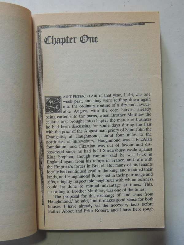 The Seventeenth Chronicle Of Brother Cadfael: The Potter's field - Ellis Peters