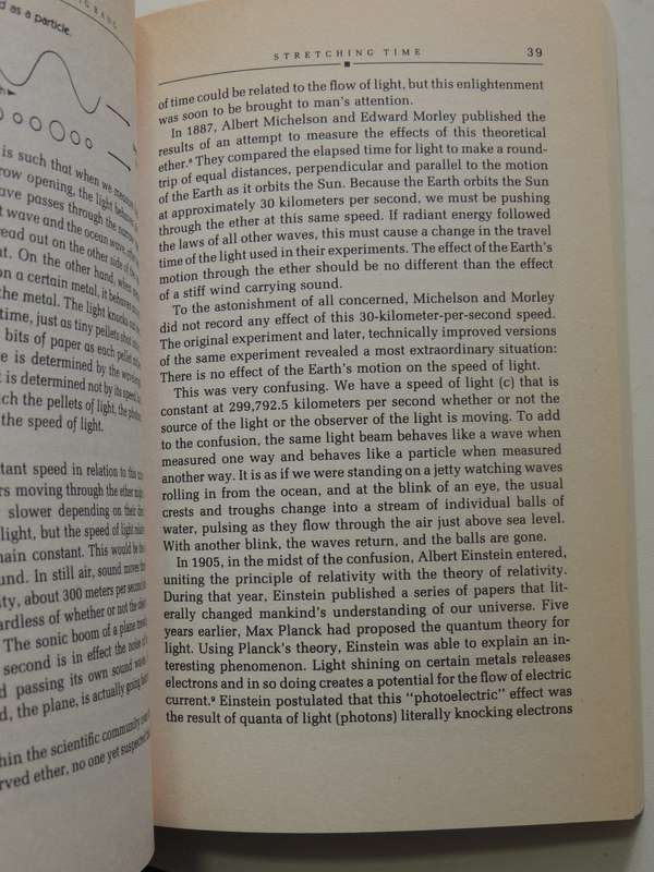Genesis And The Big Bang: The Discovery Of Harmony Between Modern Science &Bible - Gerald Schroeder