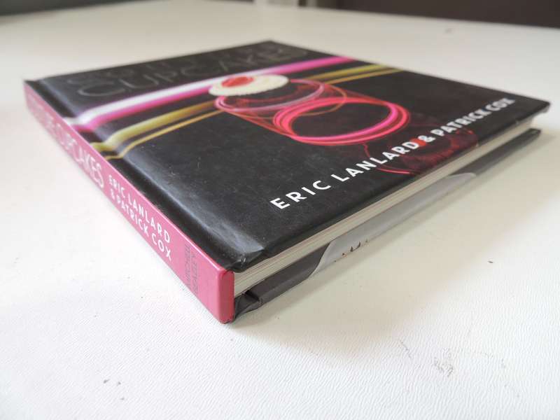 Couture Cupcakes - Eric Lanlard, Patrick Cox