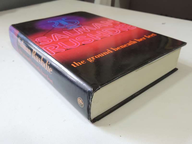 The Ground Beneath Her Feet - Salman Rushdie   FIRST EDITION